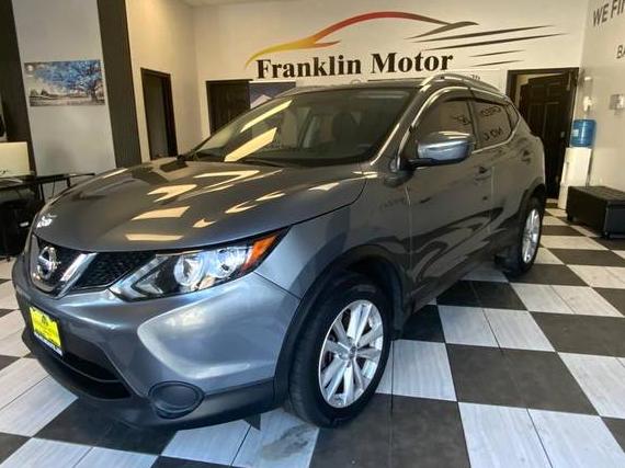 NISSAN ROGUE SPORT 2017 JN1BJ1CR6HW137722 image